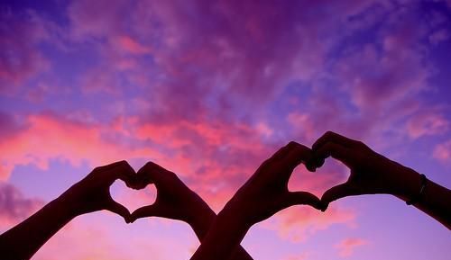 女强男弱很容易被看不起,男女在恋爱中女强男弱