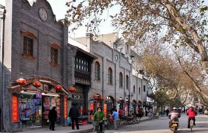 90年代的镇江大市口有哪些商店,民国镇江老照片商铺