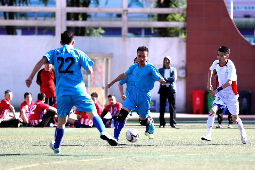 喜讯足球比赛冠军,喜报战报