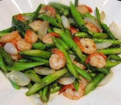 【微食疗】谁说百合一定苦?甜甜粉粉也很好吃~