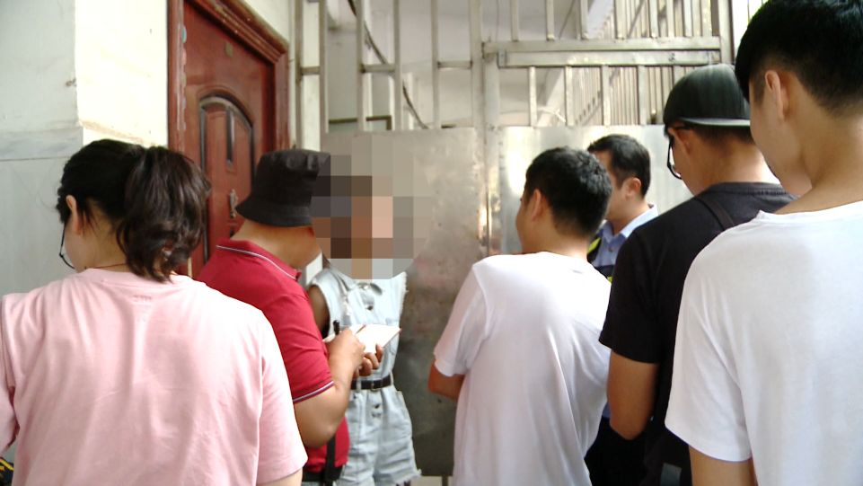 可恶|南宁民生路这家店卖“山寨”手机配件,狠赚十几万