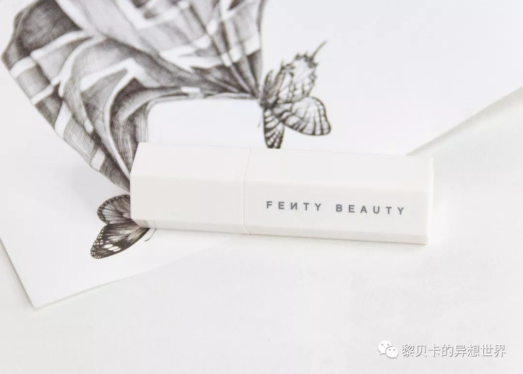 新手化妆必买的十个单品,好用的日常化妆单品推荐