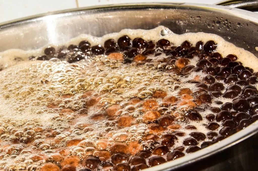 台湾人，像传销一样做美食