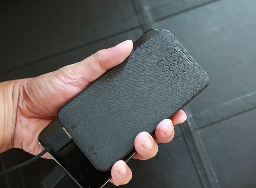 mophie移动电源10000mah,mophie移动电源10000