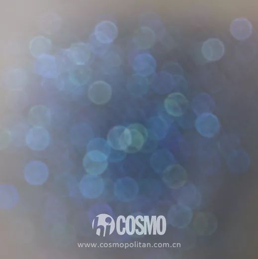 美人计|龙妈竟然用中国眼影化妆？等不及看外国代购来中国买买买了