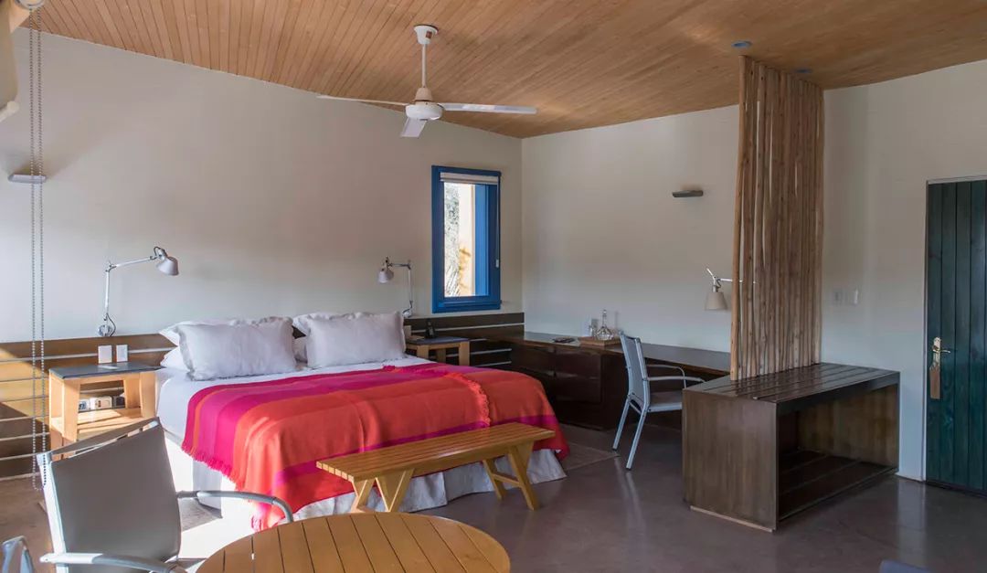 小屋到小屋的远足，走出心中世界