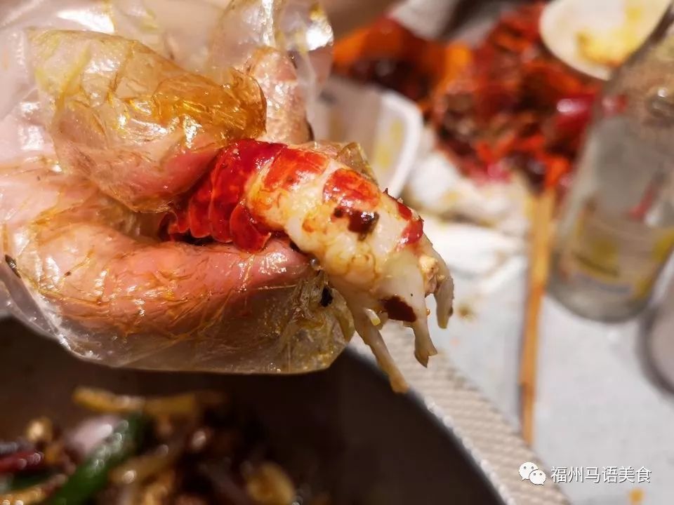 这家火锅锅底绝了既能涮肉又能喝,这家火锅真的秒杀其他地方的火锅