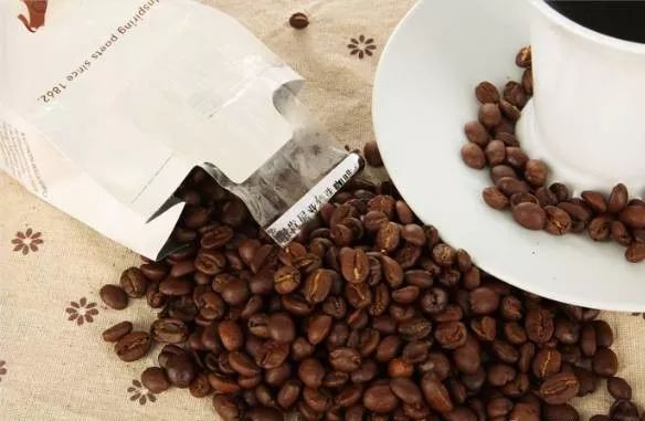 decaf咖啡是什么,decaf咖啡和普通咖啡的区别