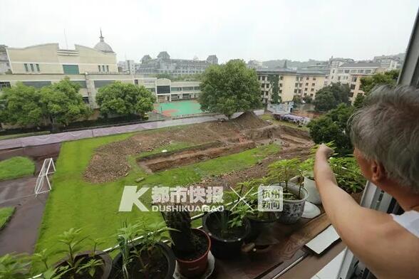 杭四中吴山校区操场考古,杭四中吴山校区视频