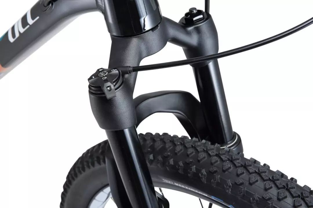 ucc德曼特xc停产了吗,ucc德曼特xc和捷安特800