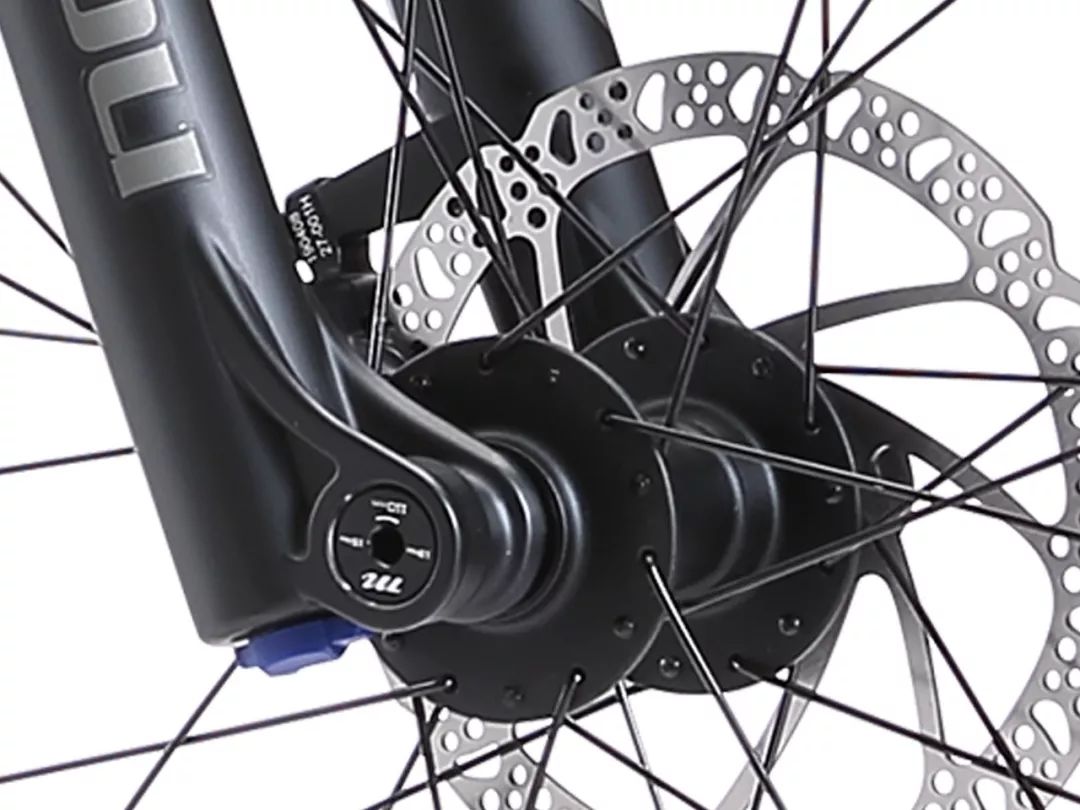 ucc德曼特xc停产了吗,ucc德曼特xc和捷安特800