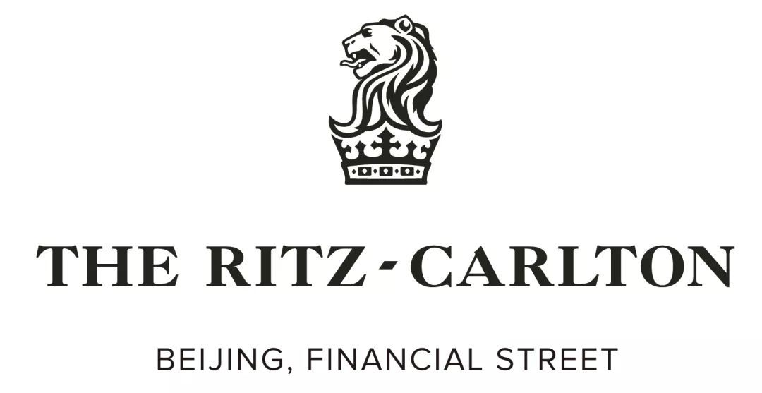 北京金融街丽思卡尔顿酒店携手“SAINTLALUNA”女装举办“云影·丝罗”早秋艺术高定发布