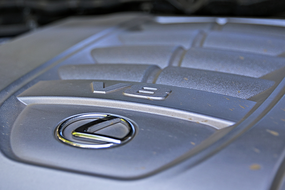 19款雷克萨斯lx570试驾巅峰版,雷克萨斯lx570黑曜巅峰限量版试驾