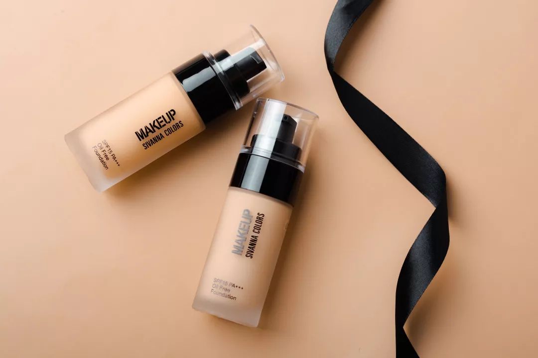 告别厚重卡粉干净底妆2步就行,拯救底妆斑驳卡粉