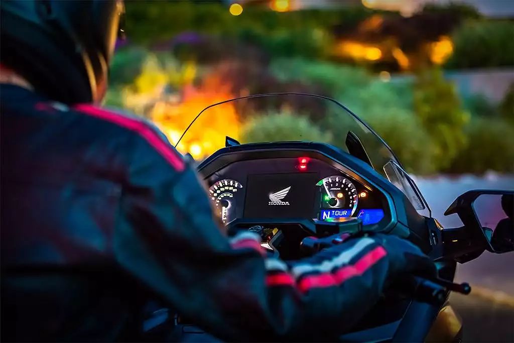 38.8万起,2020款金翼价格公布!HondaDreamWing入驻杭州