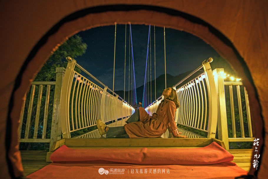 浮云缭绕的白云山上总有一张属于你的床