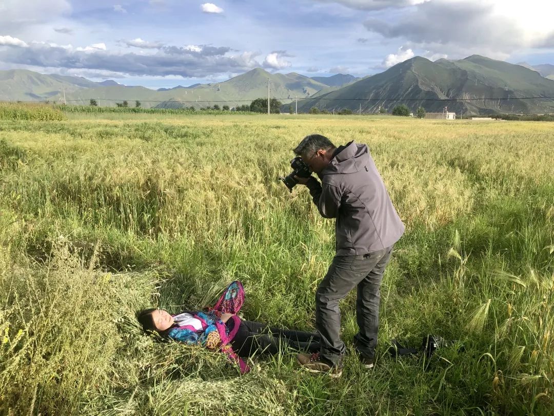 还没离开就开始想念是什么歌词,还没离开就已经开始想念