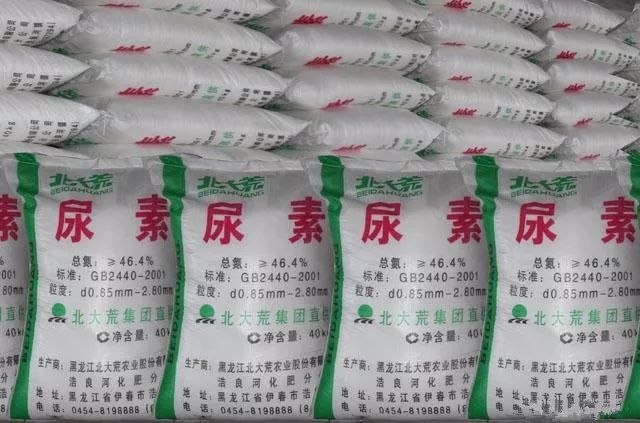 种地大户买到假化肥,不知情销售57万假化肥有啥后果