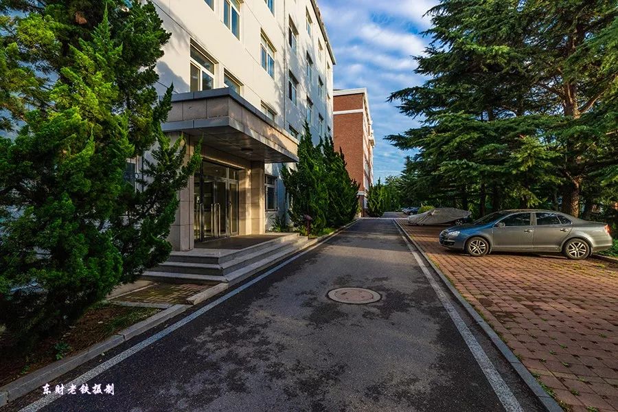 东财大学校园生活,东财校园实景图
