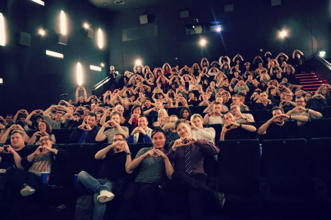 UOL故事：重生之我是独联体战队