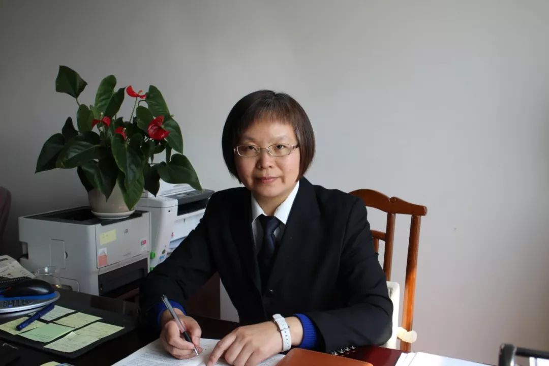 18宀佽冻鐞冭繍鍔ㄥ憳璁粌鐚濇,闆嗚杩囧姵姝讳骸