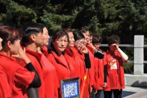 涓滃寳鎶楄仈鑻遍泟涔嬭矾,鎶楄仈璧拌繃鐨勮矾