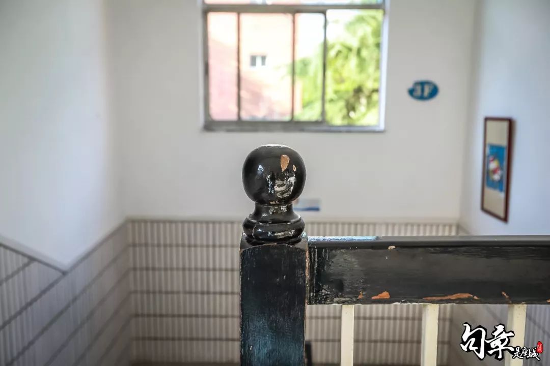 东横街老店的最后一天，我回到了中城小学