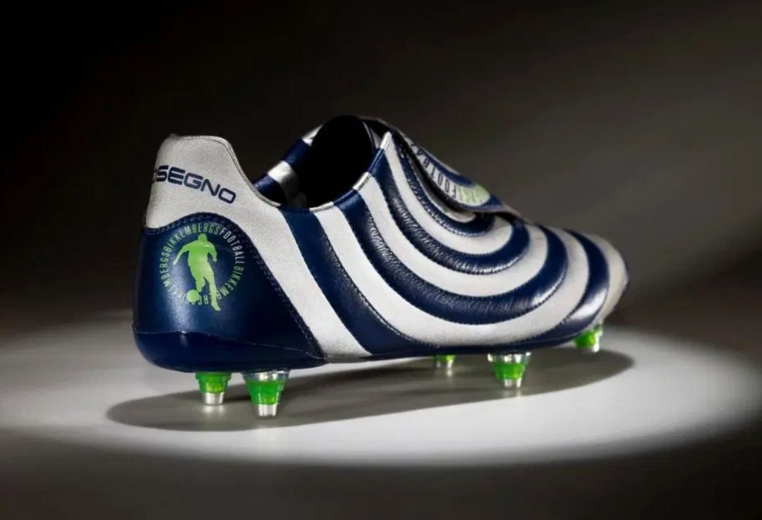 时尚前卫工作服,时尚工作服