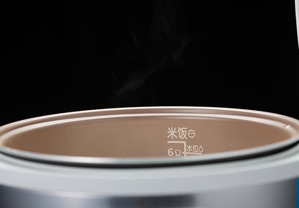 介绍一款功能简单好用的电饭煲,四款电饭煲介绍视频窍门