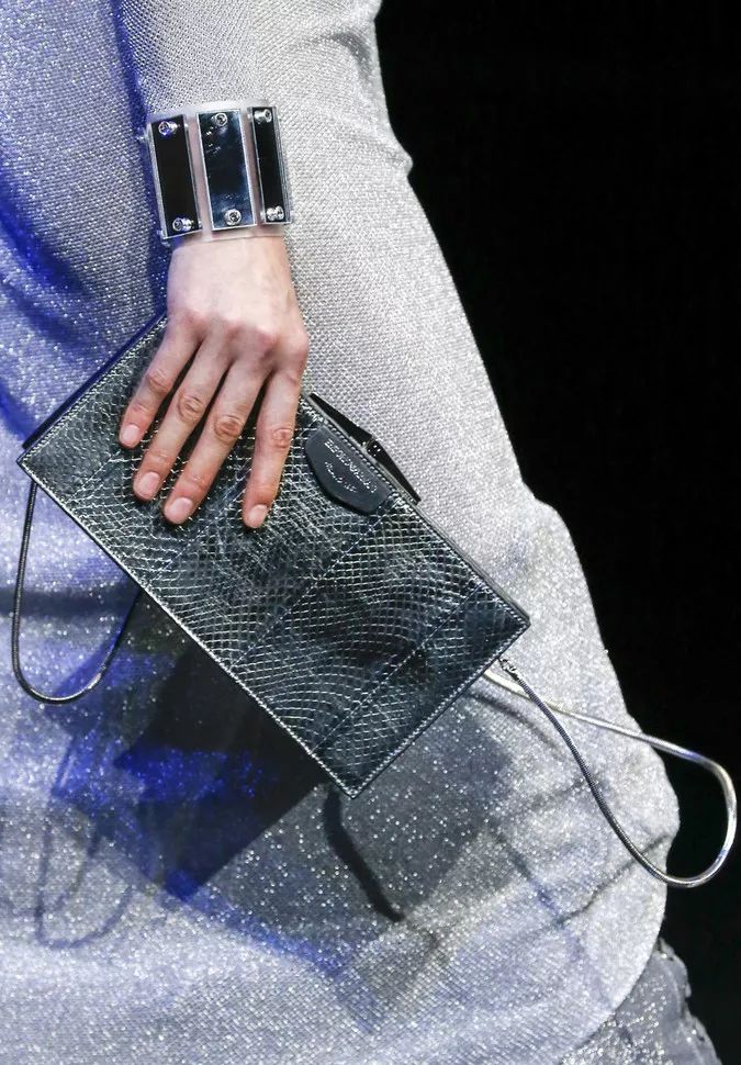 锁定每一个精彩时刻,锁定这8场秀就能包揽全年爆款