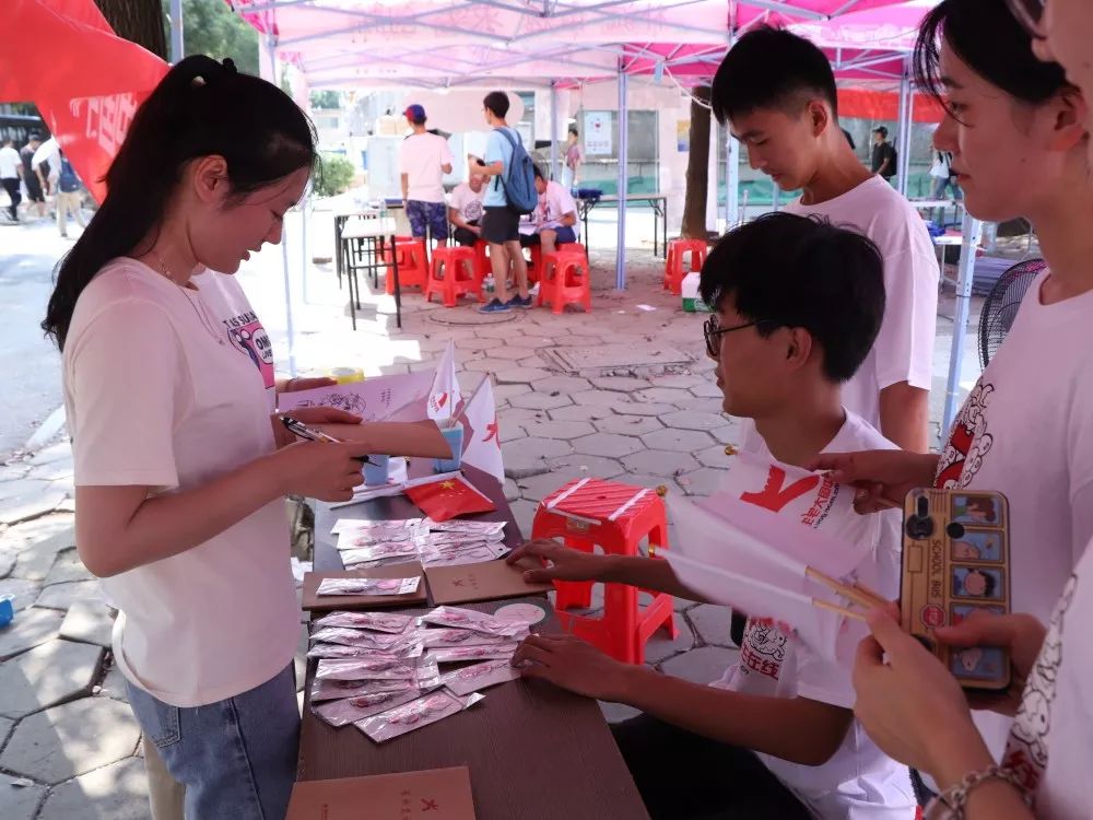 校园行中国大学生在线,湖南农业大学校园行