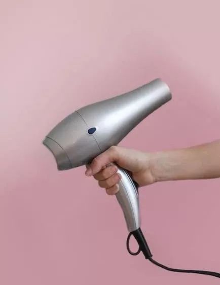 家里墙壁总是又脏又黄怎么办,墙壁发霉脏怎么刷