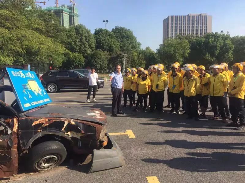 公安大庆安保重点布控筑牢防线,公安开展反恐大练兵部署会