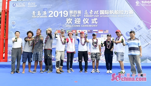 三十日，沧海一棹贯东亚欢迎2019青岛港第四届“远东杯”国际帆船拉力赛航海勇士们“回家”