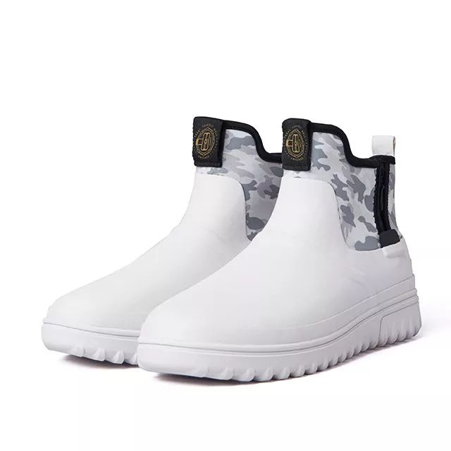 郊游防雨单品推荐,郊游必备防雨单品