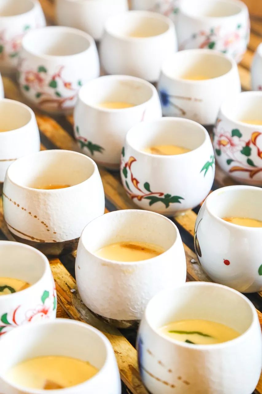 大闸蟹畅吃套餐,五星酒店大闸蟹