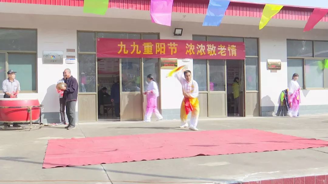 尊老敬贤的思想内涵,尊老敬贤的具体内容