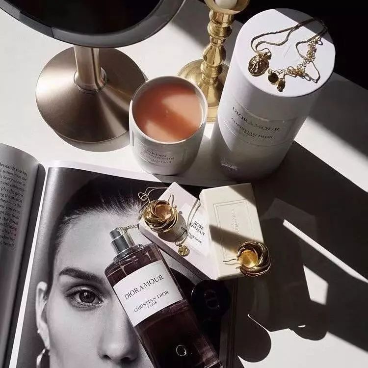 冬季干燥持久补水喷雾300ml保湿,补水喷雾巨补水秋冬