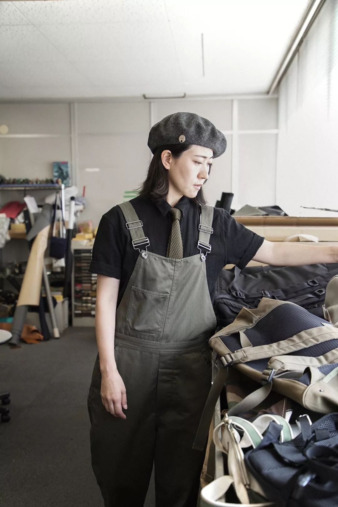 推荐女生穿的背带裤,敢穿背带裤的女孩