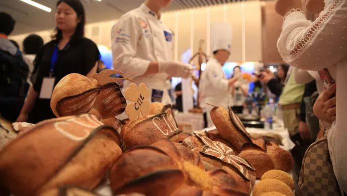 第三届进博会所有新品发布会,第二届进博会超首届