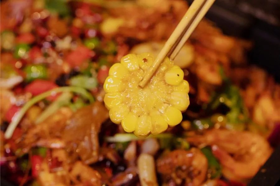 4.9折！国购广场这家店要被挤爆了，一口穿越到川渝