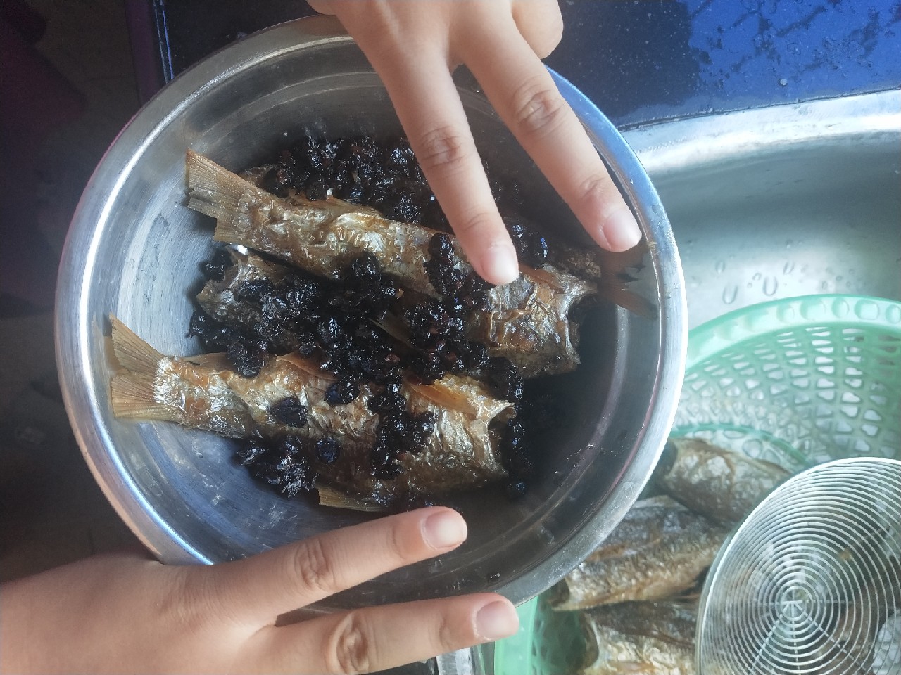 老少皆宜！家庭版豆豉鲮鱼的制作全过程