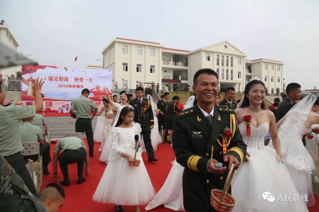 嫁给军人的24位好姑娘,一般都什么人嫁给了军人