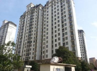 南昌最新拍卖房,南昌挂牌100万房子还价多少合适