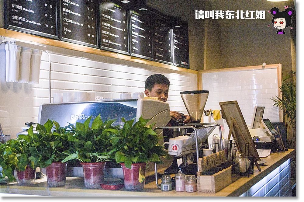 丹东韩式咖啡 (丹东最有名的咖啡店网红打卡地)