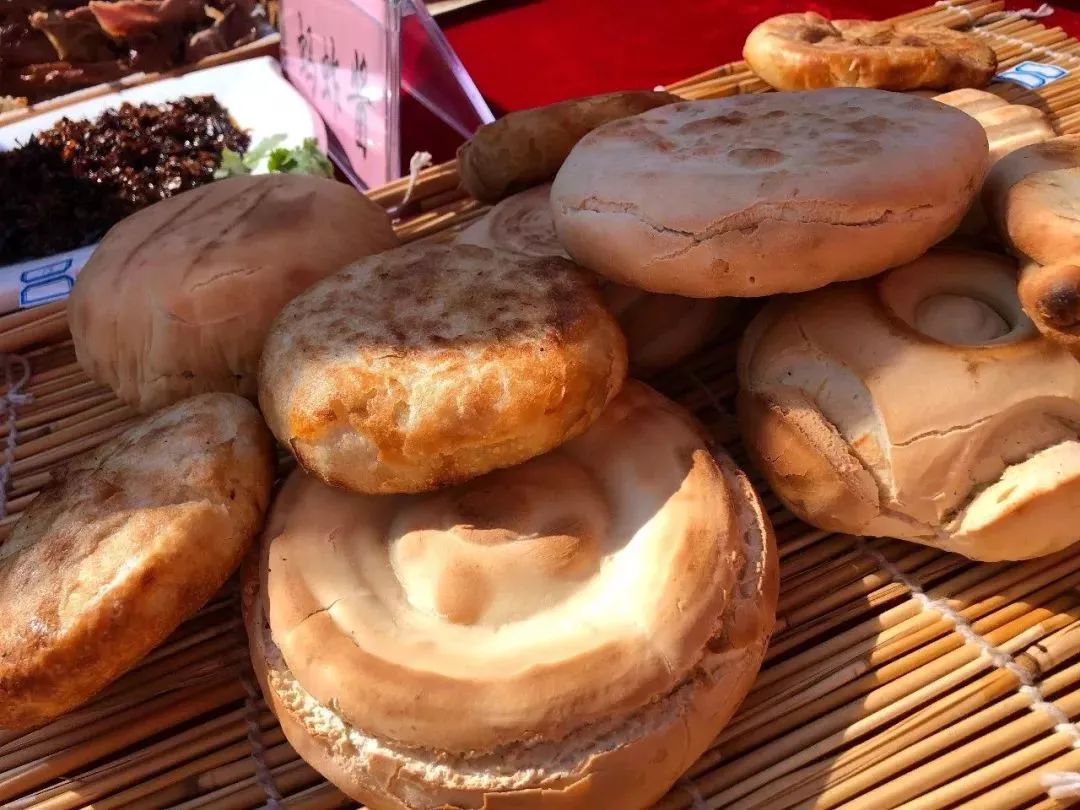 走！明早一起去吃肉火烧~