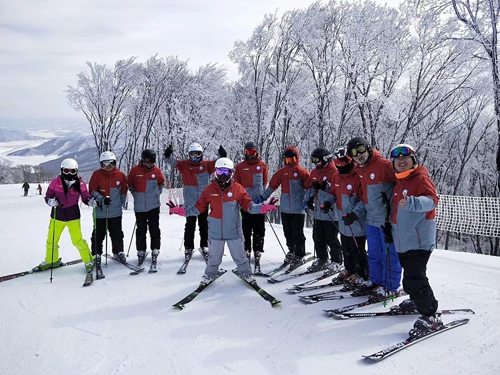 郎恩鸽：怀揣冰雪梦一心迎冬奥