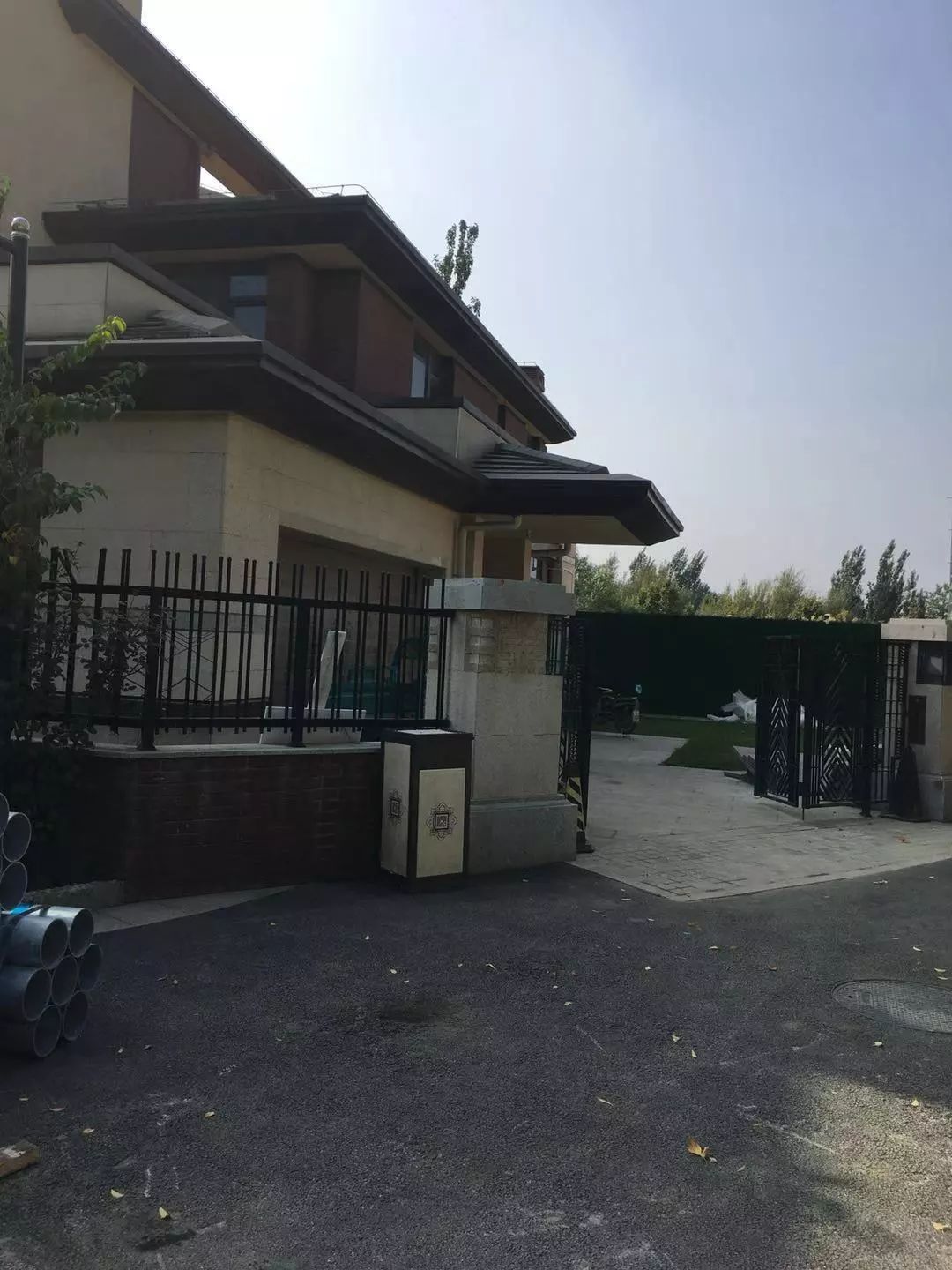 收房纪二：别墅产品、农村配套，燕西华府十年仍缺“烟火气”