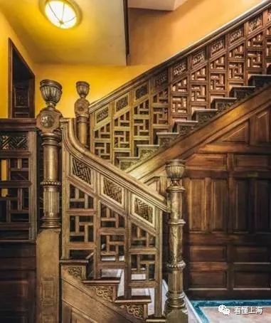 荣宅里的故事,荣姓的故事简短