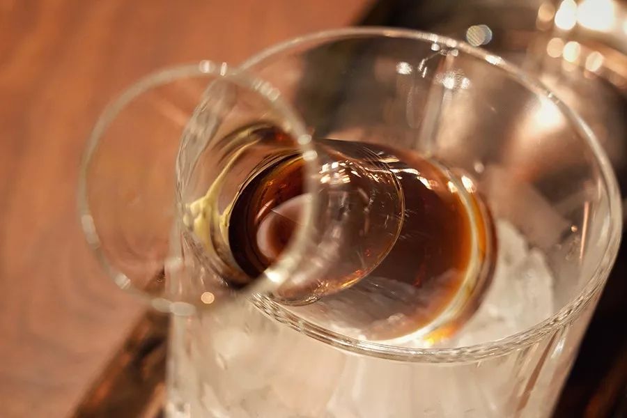 星巴克桃桃乌龙鸡尾酒,星巴克特调鸡尾酒好吗